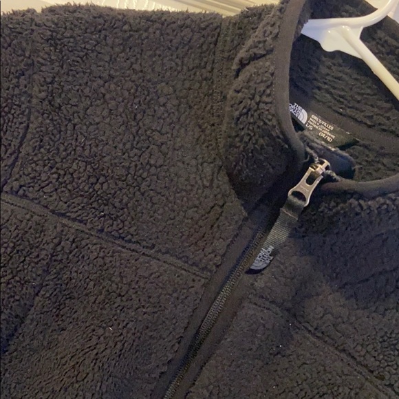 Girls Black North Face Zip Up Jacket - Picture 4 of 6